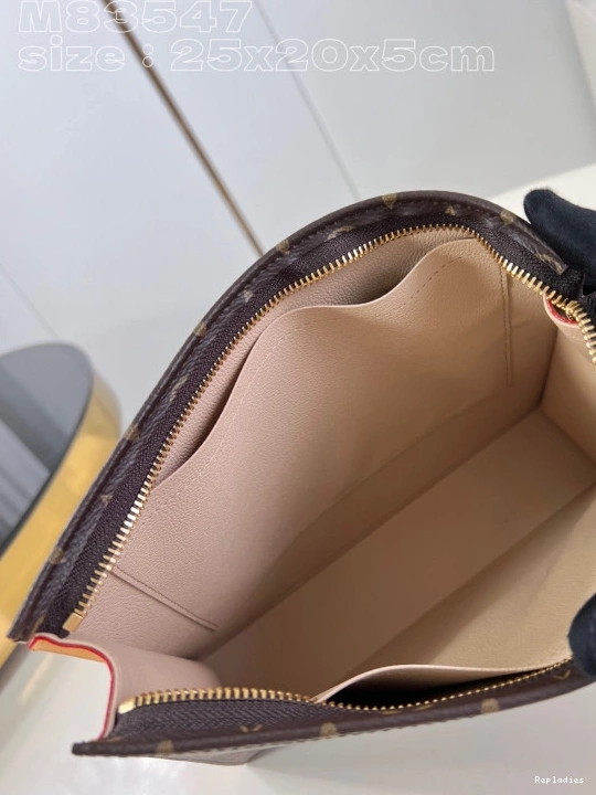 Repzbay Toilette-25*20*5.5cm VUITTON LOUIS Poche 0723